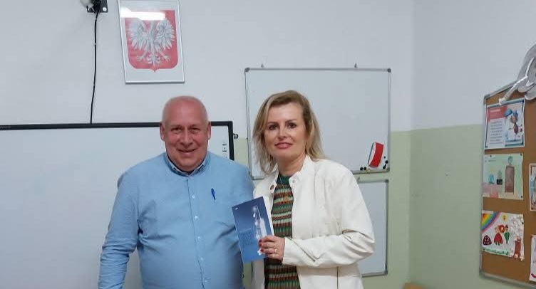 Spotkanie z panem Krzysztofem Jaźwcem, autorem książki pt. ESENCJA ALKOHOLIZMU. DEFICYT BLISKOŚCI.