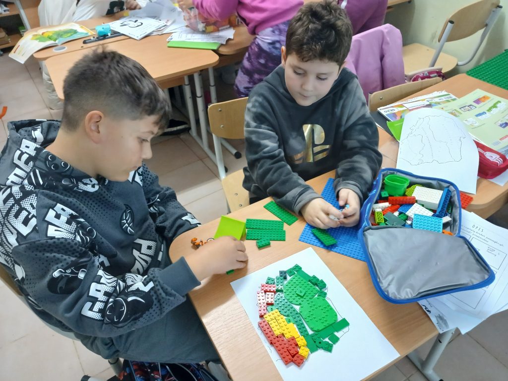 Dzień Klocków LEGO w naszej szkole 🧱